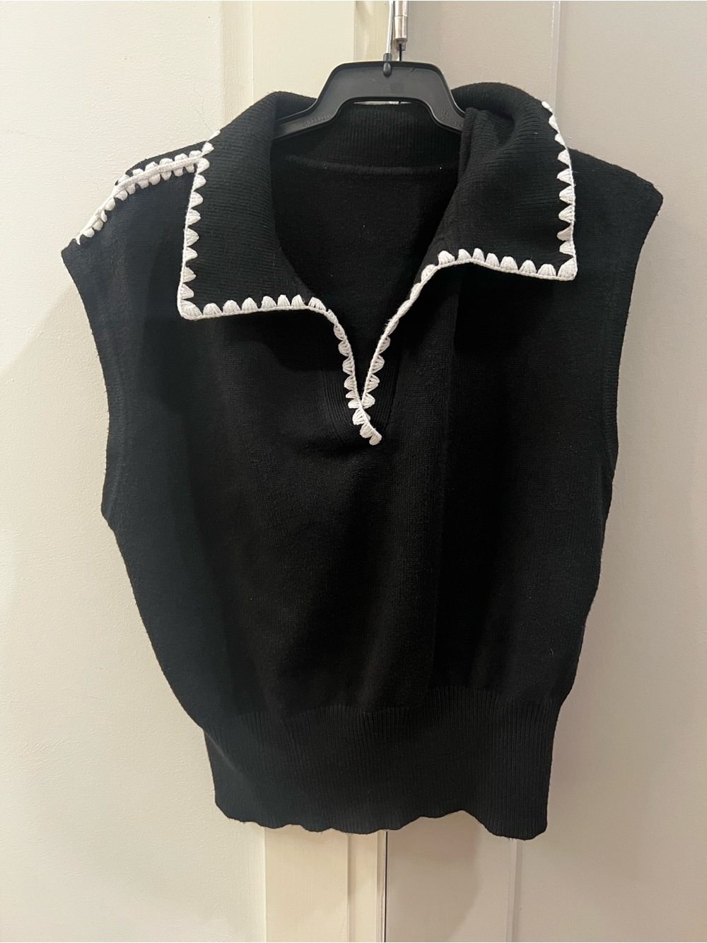 Black Sleeveless Knit Sweater Vest with White Trim